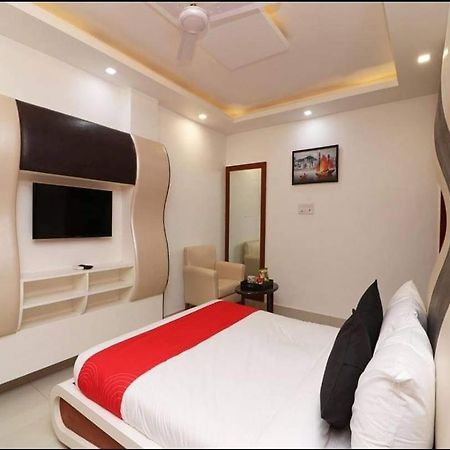 Hotel Vitthal International, Prayagraj Allāhābād Junction Eksteriør billede