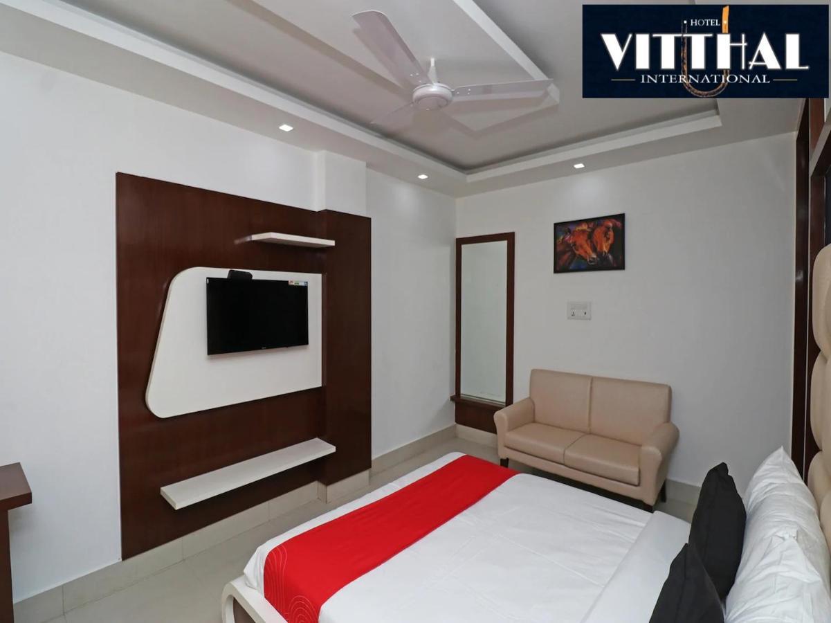 Hotel Vitthal International, Prayagraj Allāhābād Junction Eksteriør billede