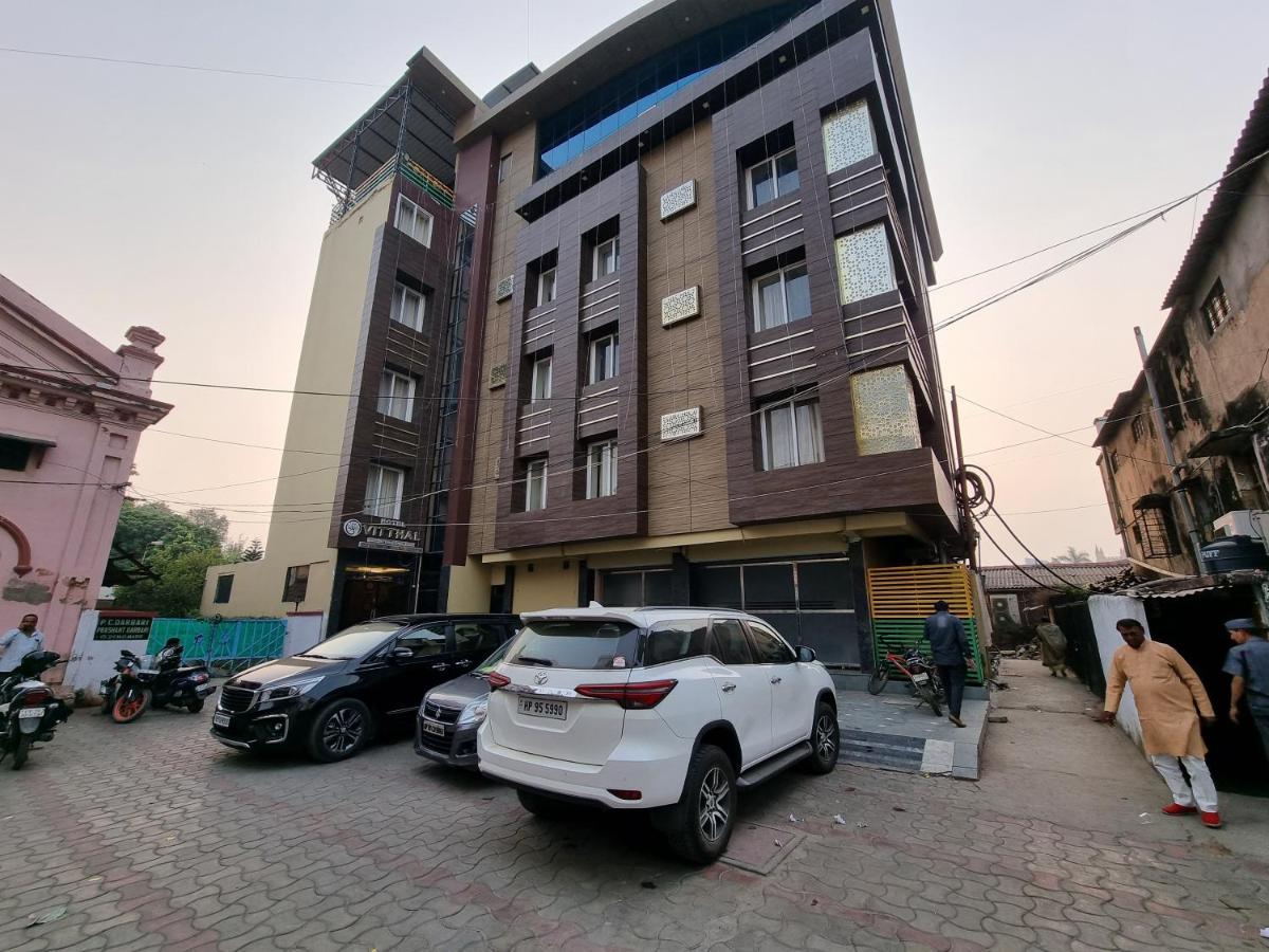 Hotel Vitthal International, Prayagraj Allāhābād Junction Eksteriør billede